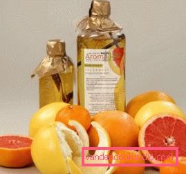 Masti pentru parul uleios cu uleiuri esentiale