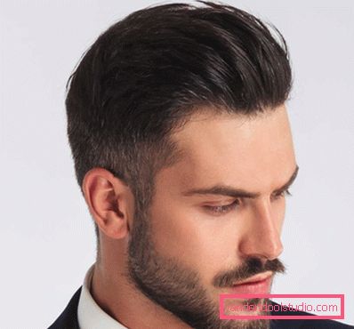Coafuri de barbati cu spate pieptanat Coafuri masculine cu pieptănat - fotografie